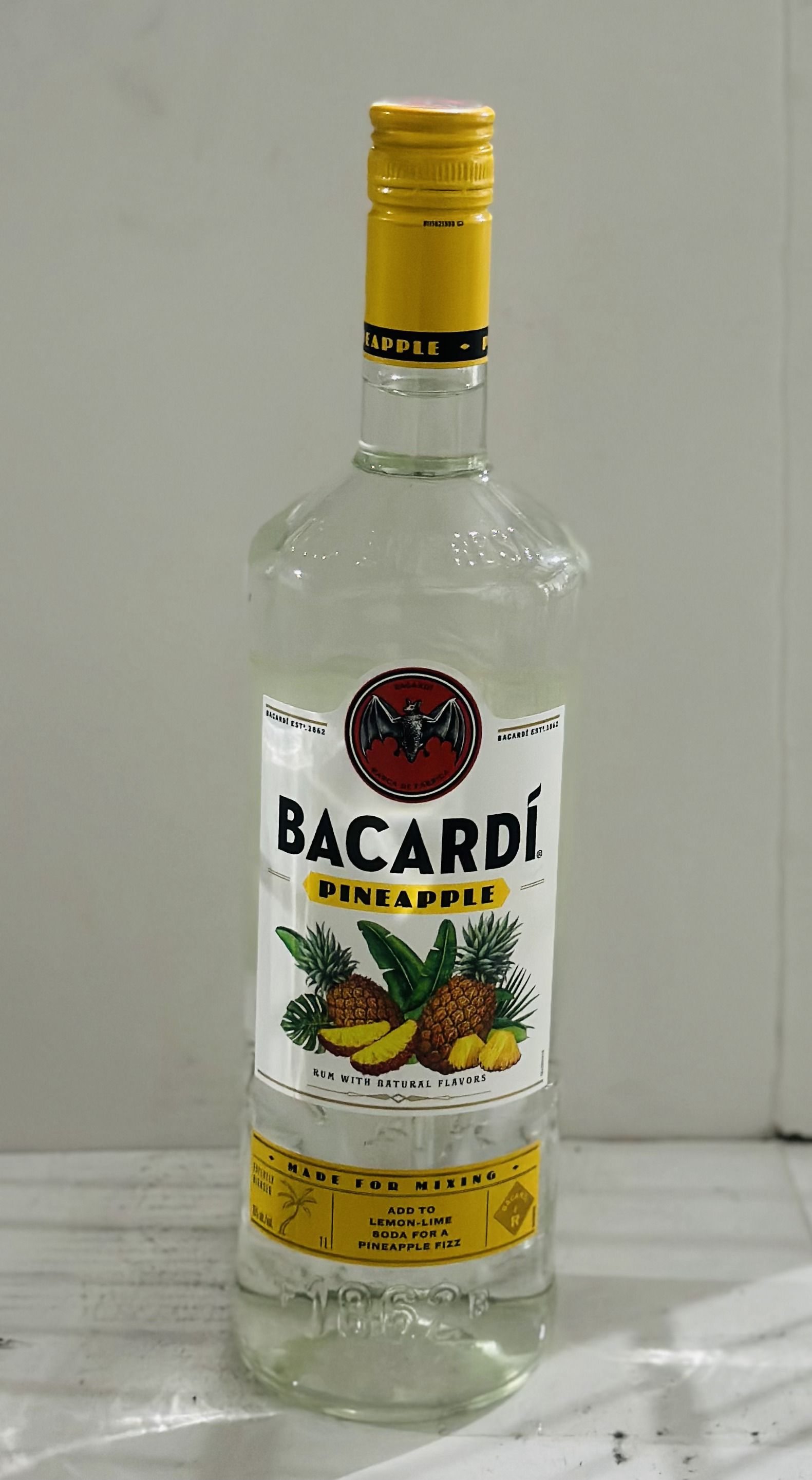 BACARDI PINEAPPLE FSN LTR