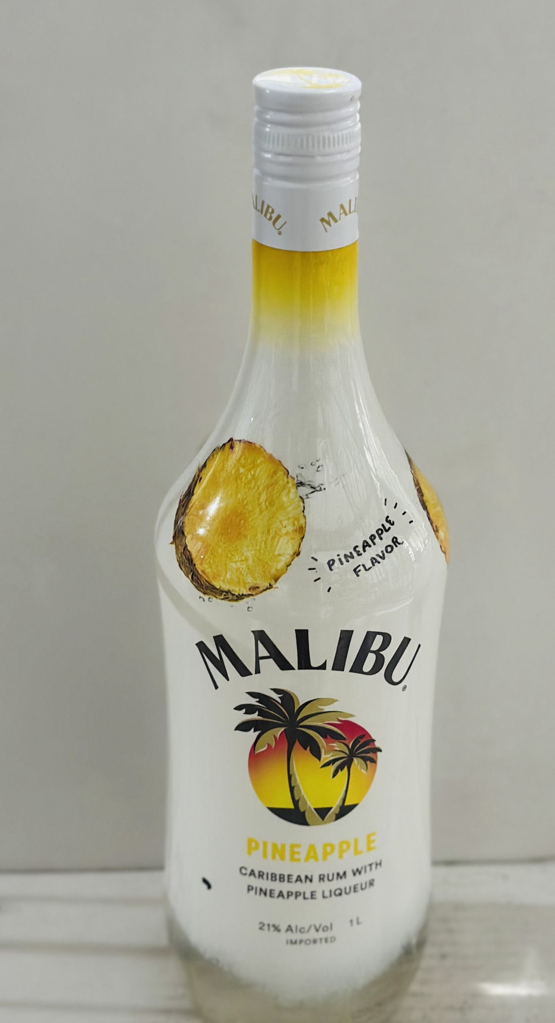 MALIBU PINEAPPLE RUM LTR