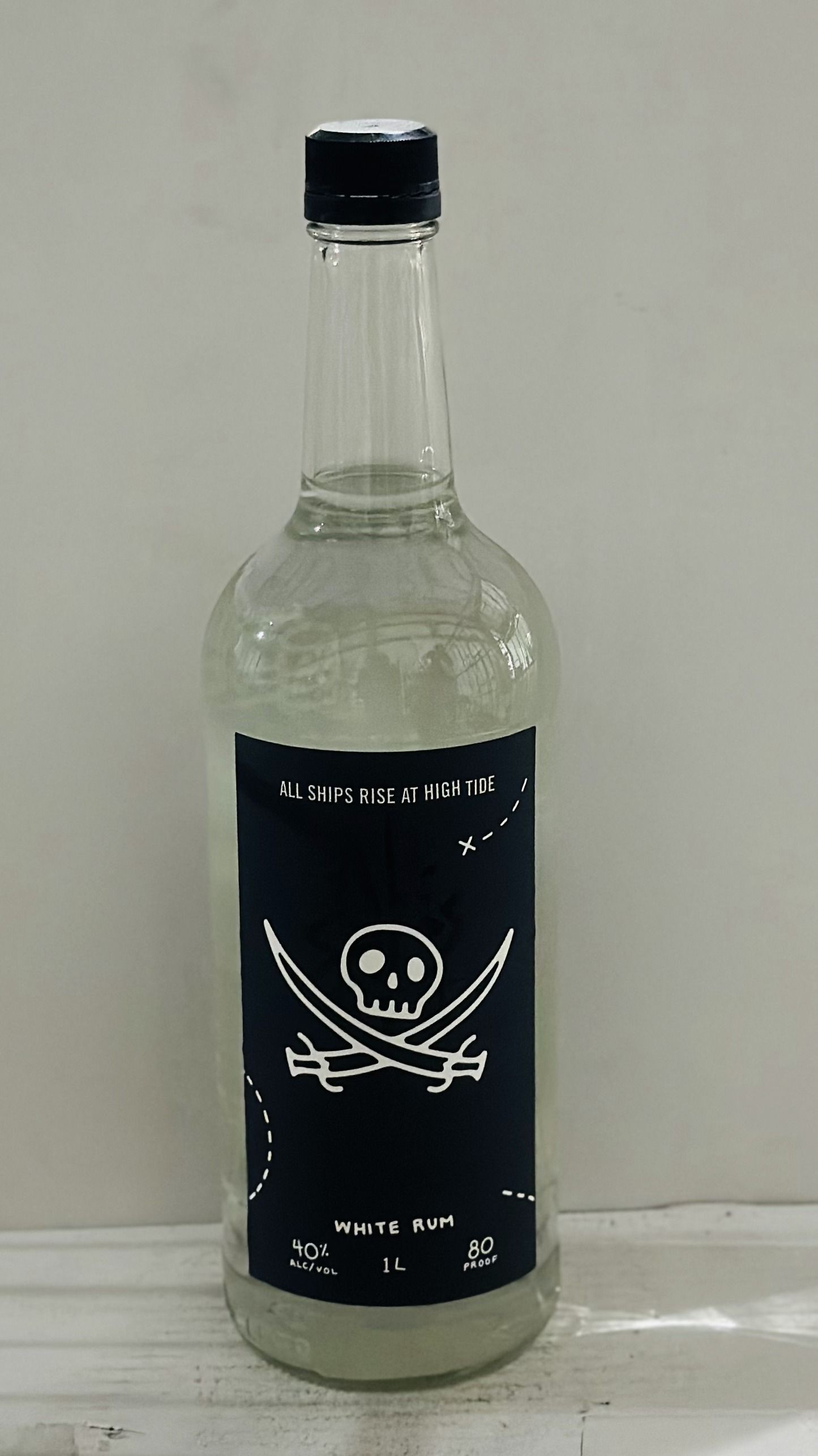 ALL SHIPS WHITE RUM LTR