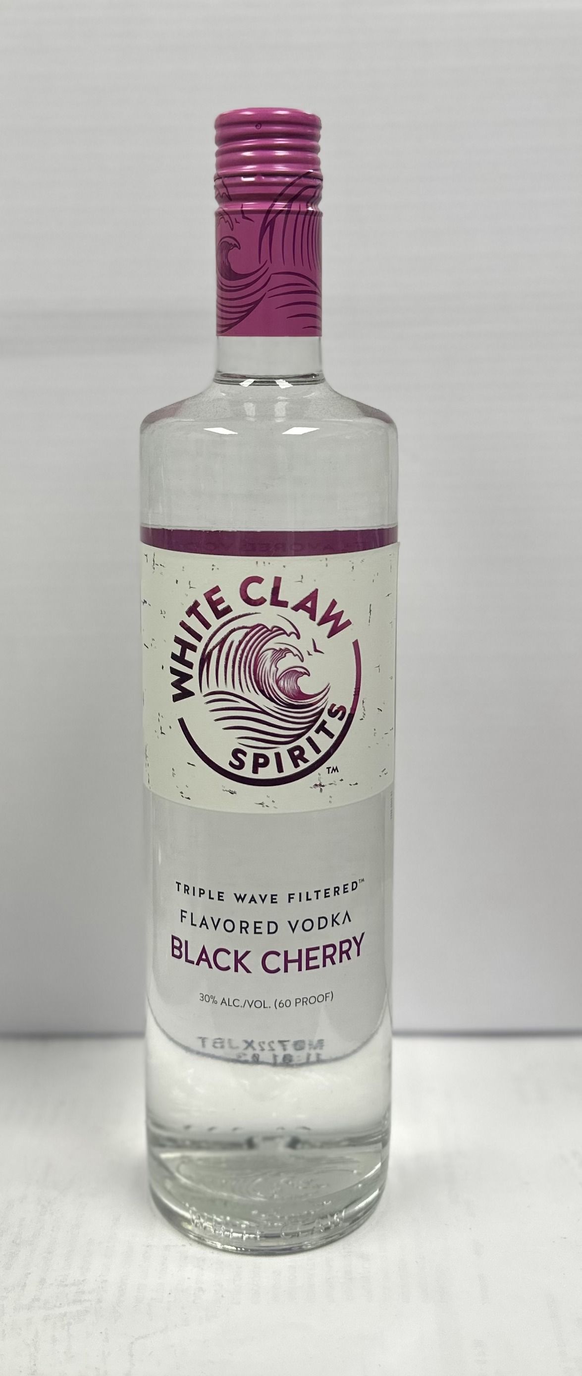 WHITE CLAW BLK CHRY VDKA750