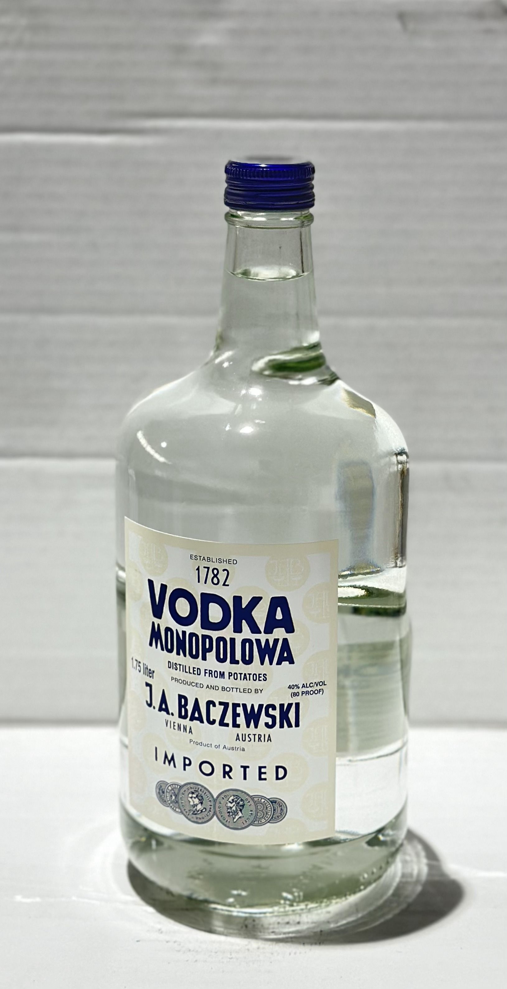 MONOPOLOWA VODKA 1.75